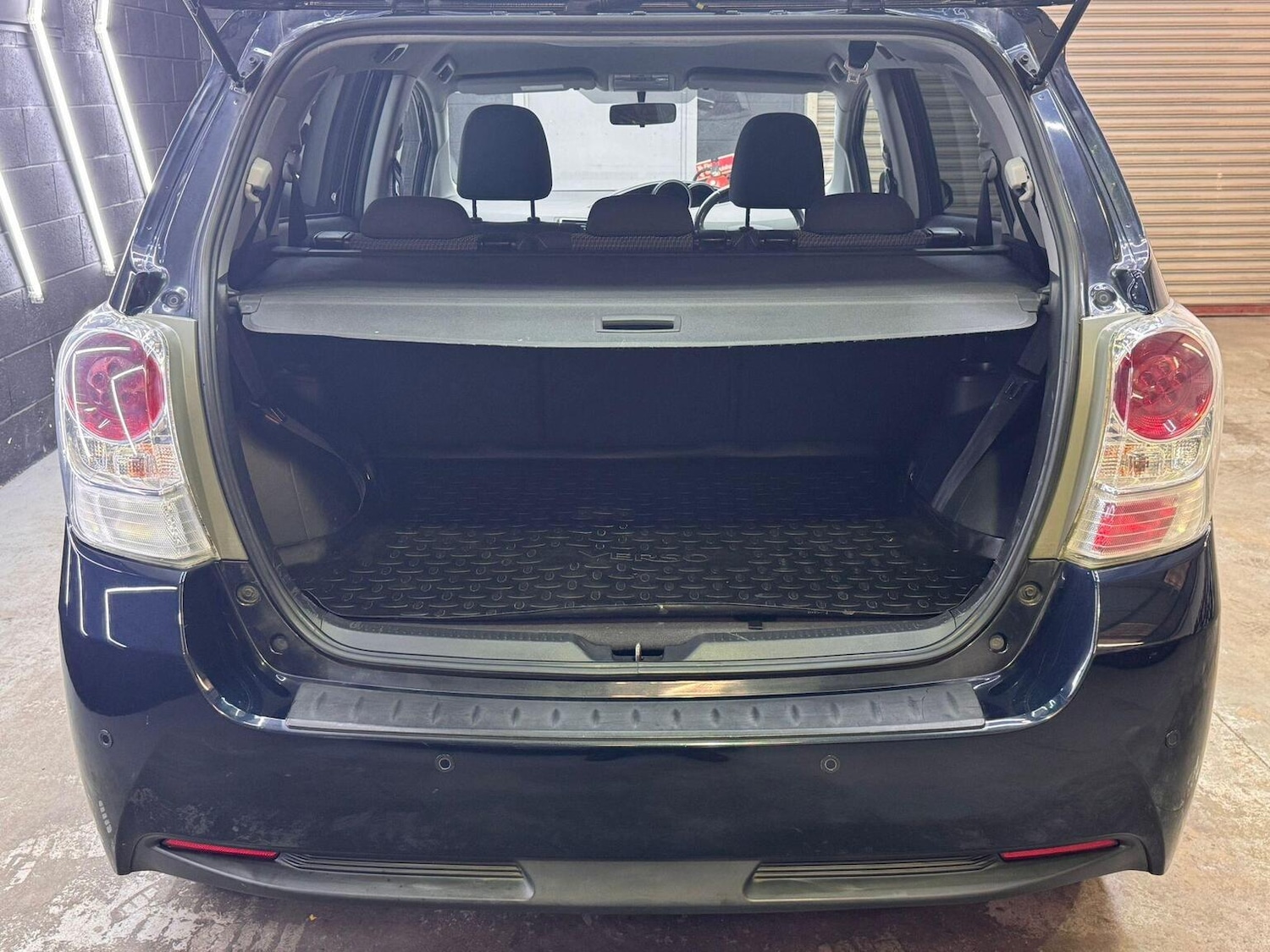 Used Toyota Verso 2015 for sale - 77303563: Photo 33