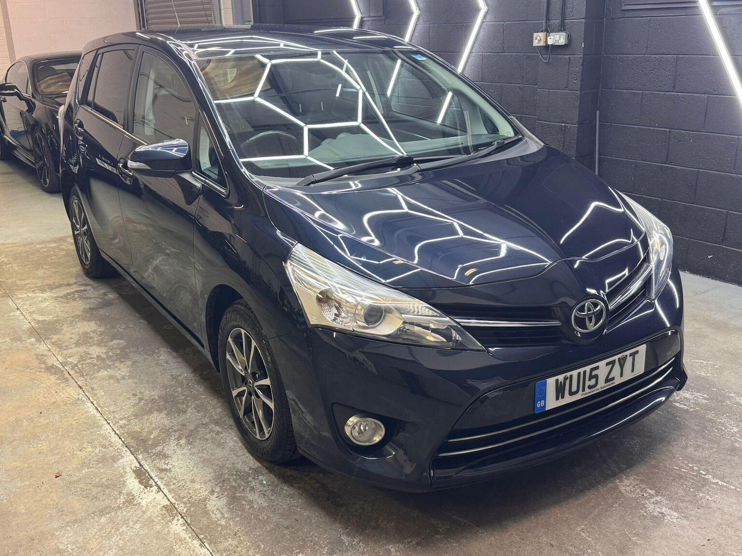 Used Toyota Verso 2015 for sale - 77303563: Photo 35