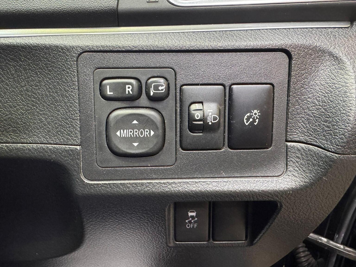 Used Toyota Verso 2015 for sale - 77303563: Photo 40