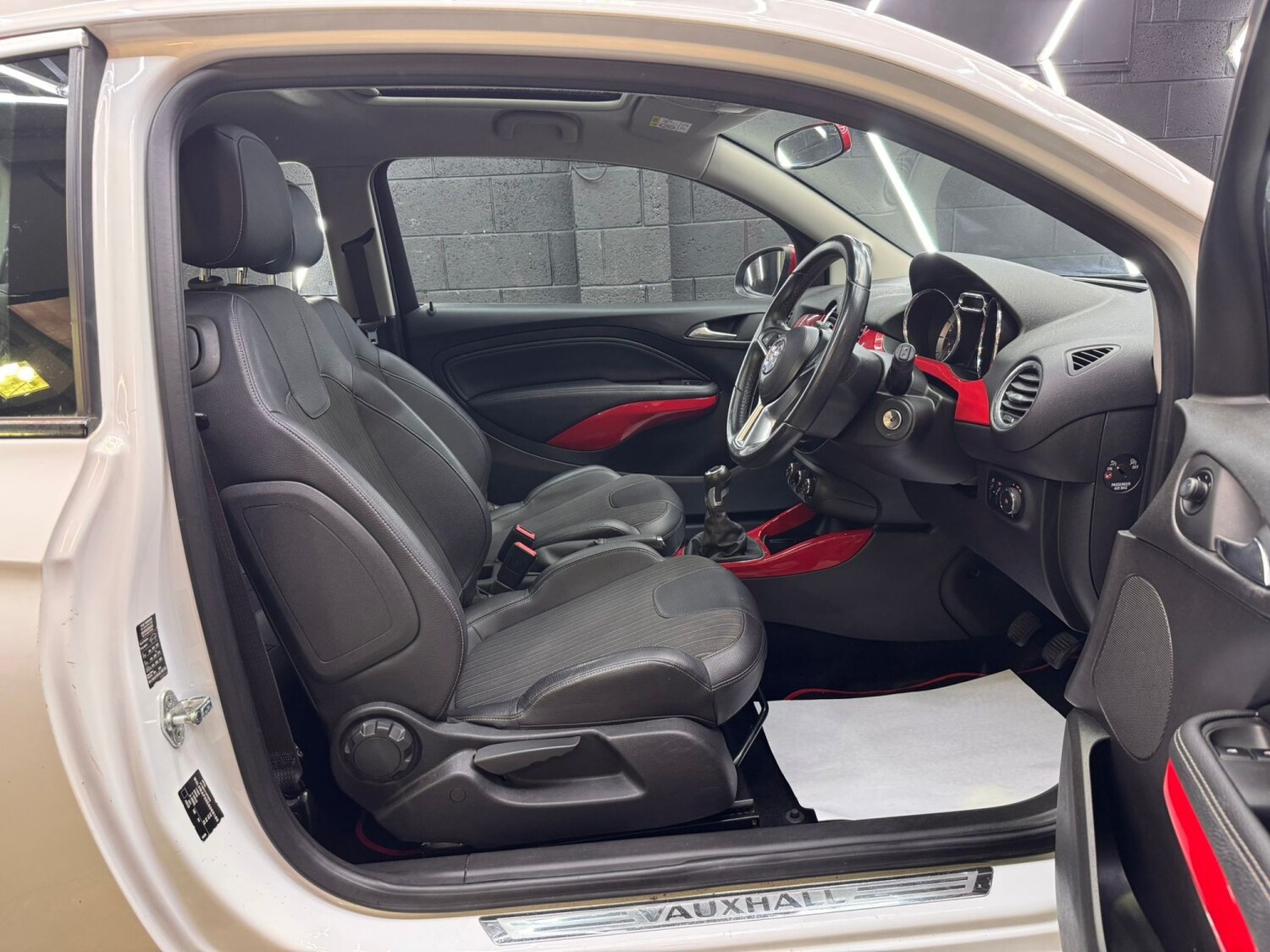 Used Vauxhall ADAM 2014 for sale - 78213509: Photo 29