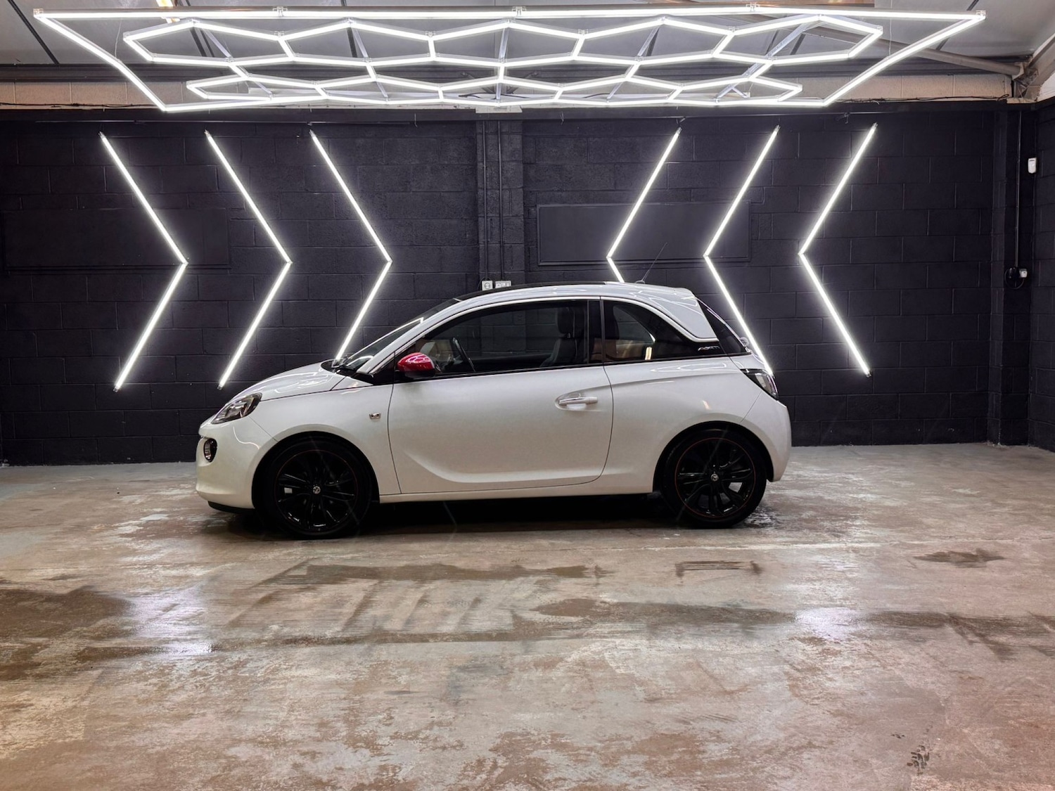 Used Vauxhall ADAM 2014 for sale - 78213509: Photo 3