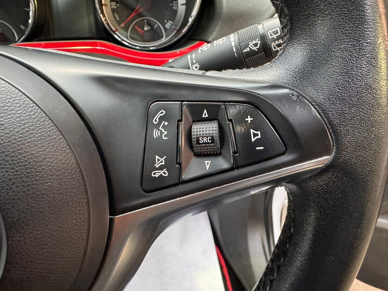 Used Vauxhall ADAM 2014 for sale - 78213509: Photo 35