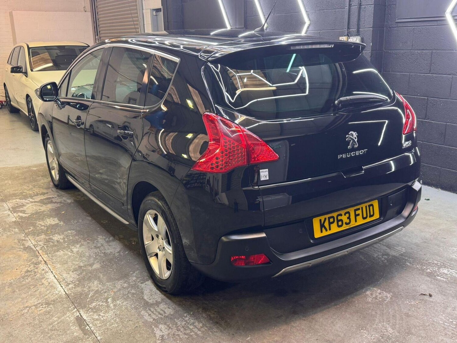 Used Peugeot 3008 2013 for sale - 76725771: Photo 11