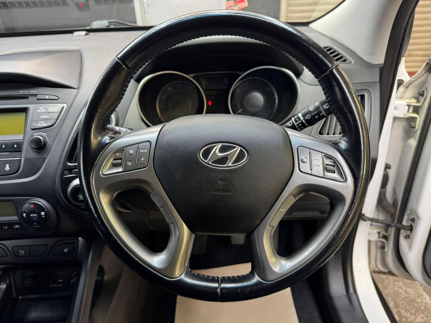 Used Hyundai Ix35 2015 for sale - 76725626: Photo 33