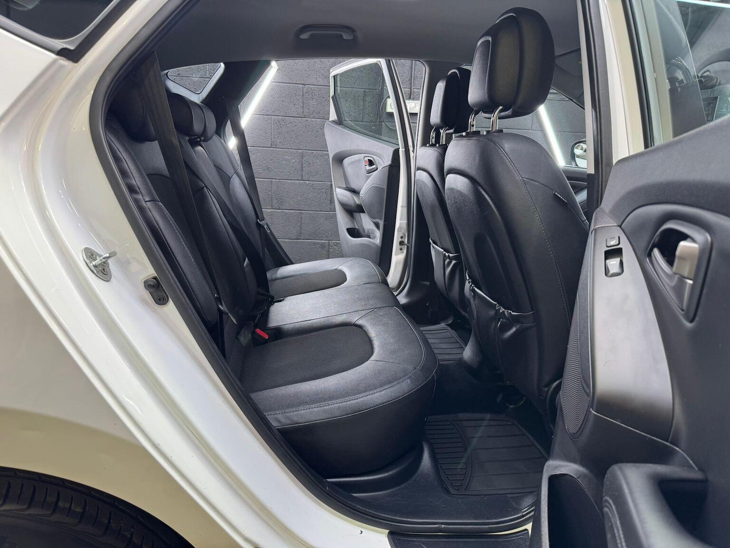 Used Hyundai Ix35 2015 for sale - 76725626: Photo 46