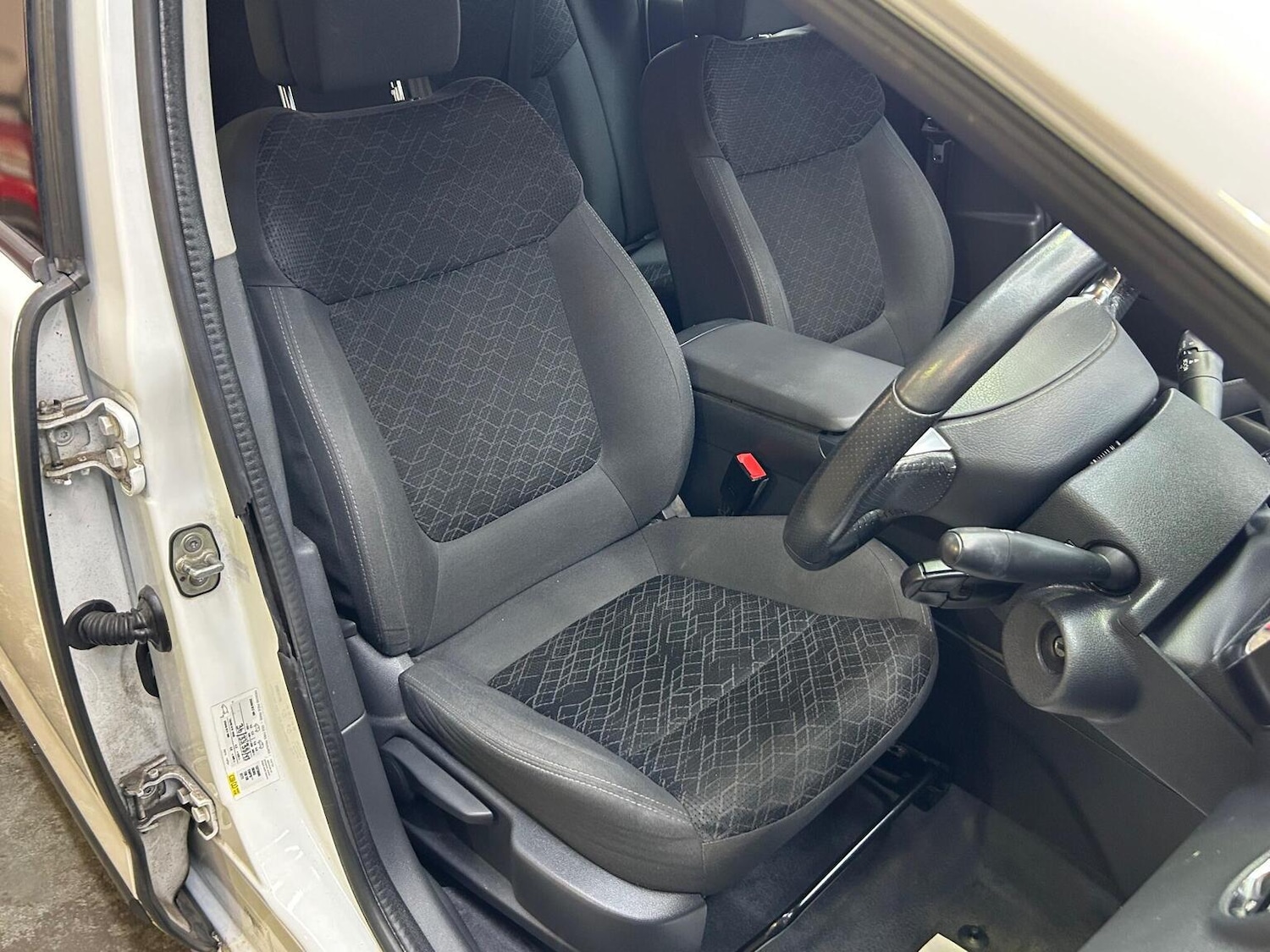 Used Peugeot 3008 2014 for sale - 76974400: Photo 31