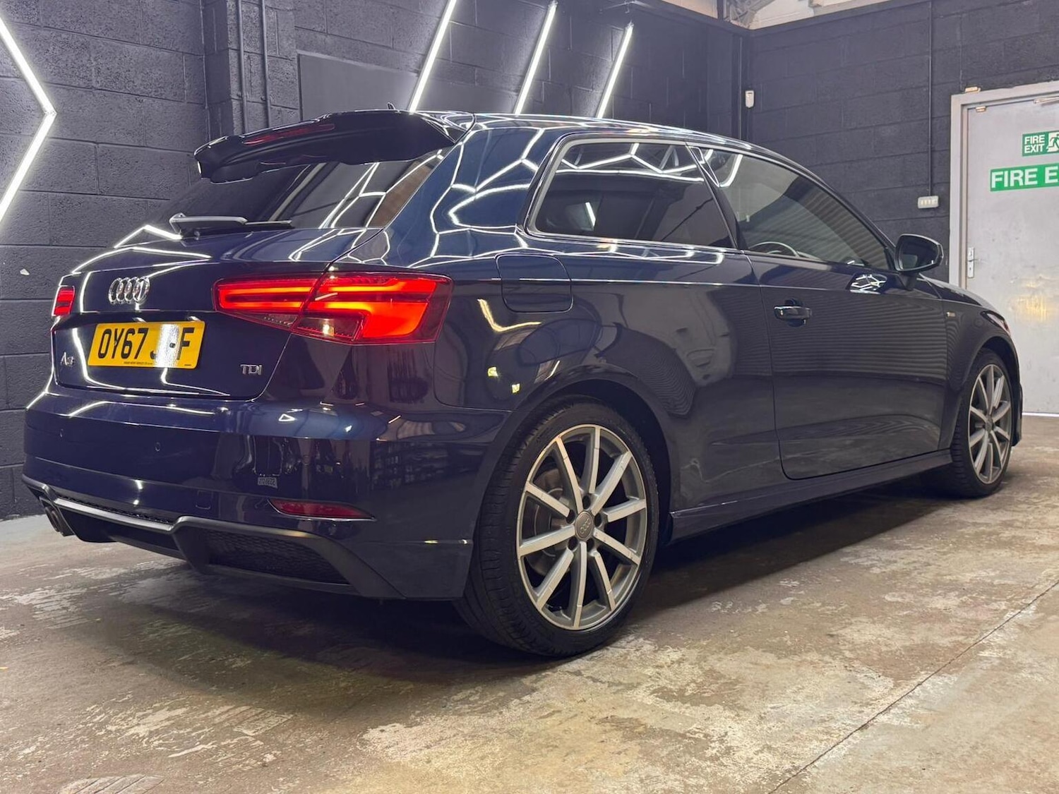 Used Citroen C4 Picasso 2013 for sale - 77270983: Photo 27