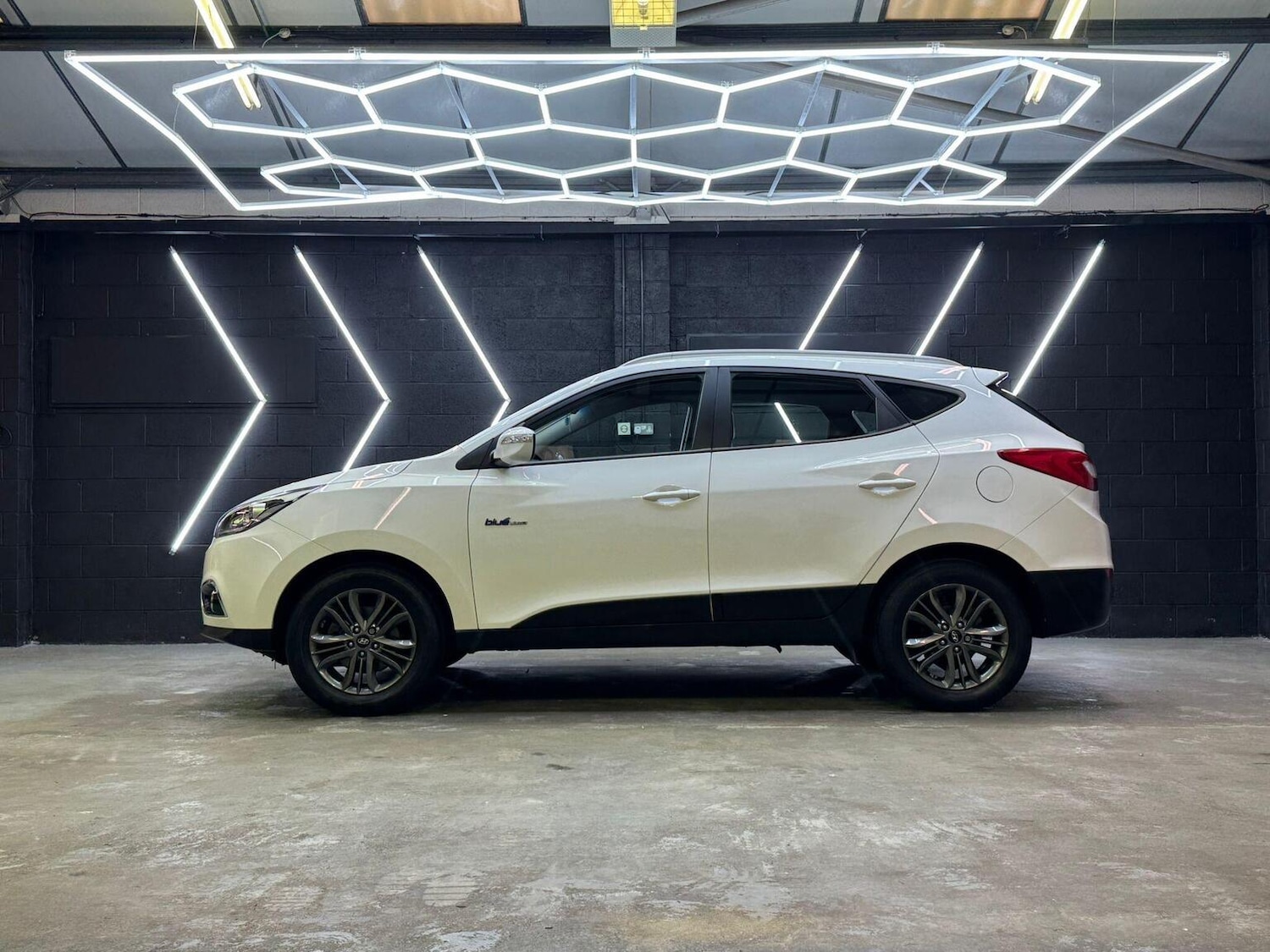 Used Hyundai Ix35 2015 for sale - 77065648: Photo 3