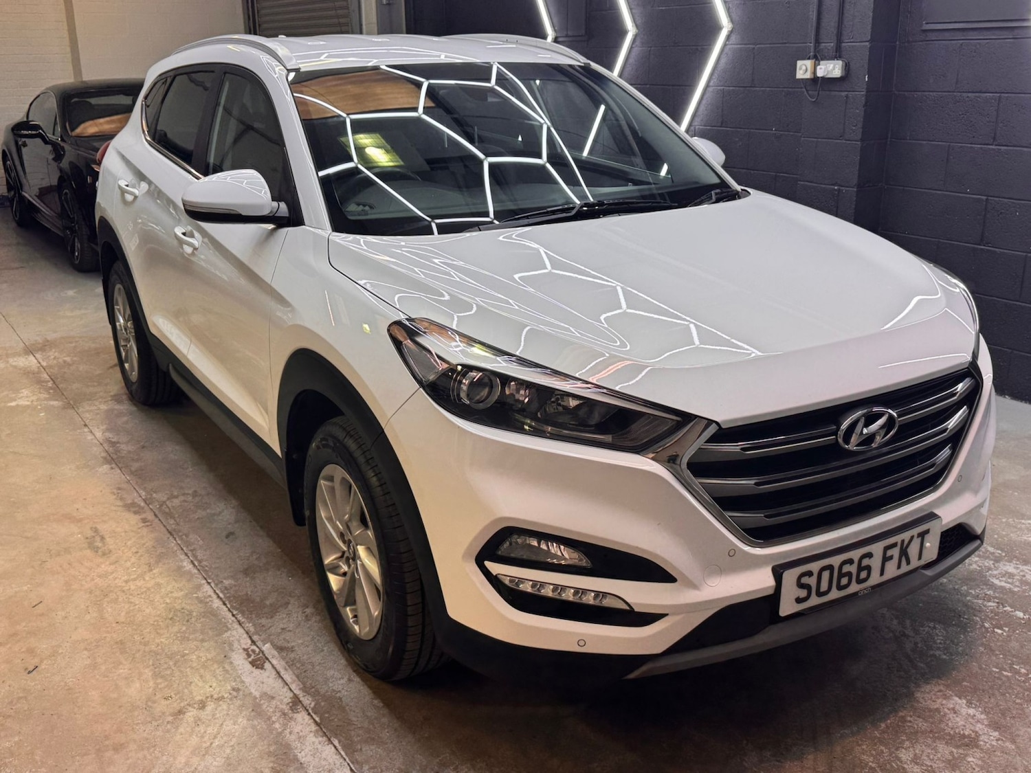 Used Hyundai TUCSON 2017 for sale - 77997248: Photo 31