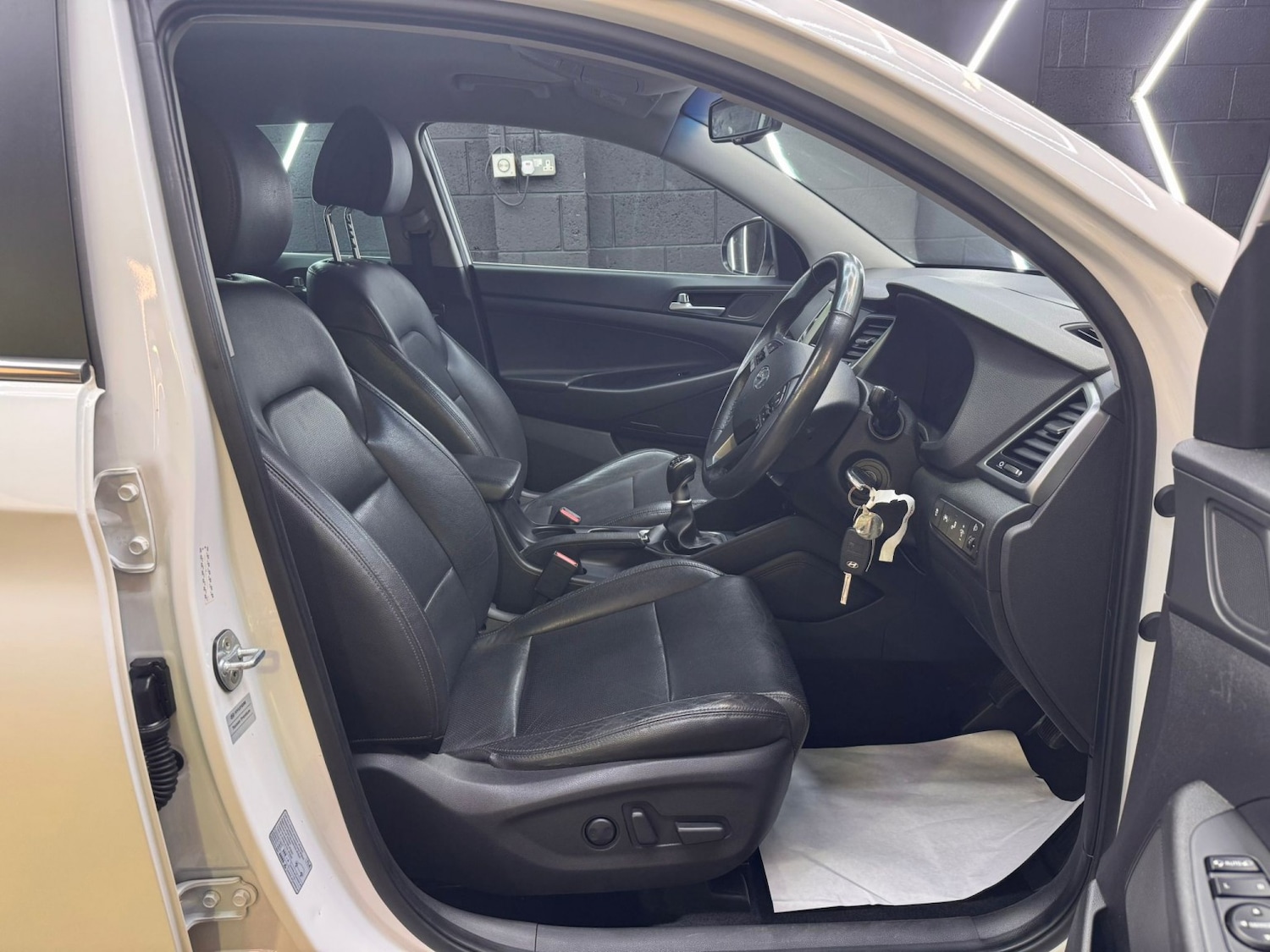 Used Hyundai TUCSON 2017 for sale - 77997248: Photo 33