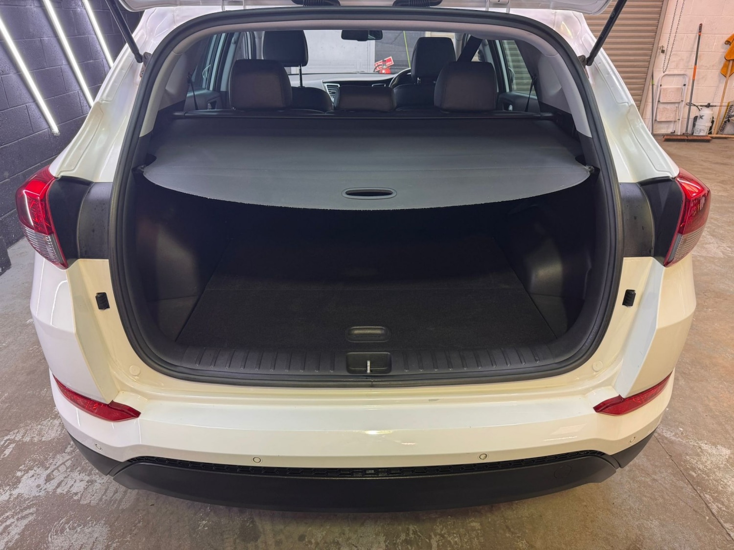 Used Hyundai TUCSON 2017 for sale - 77997248: Photo 57