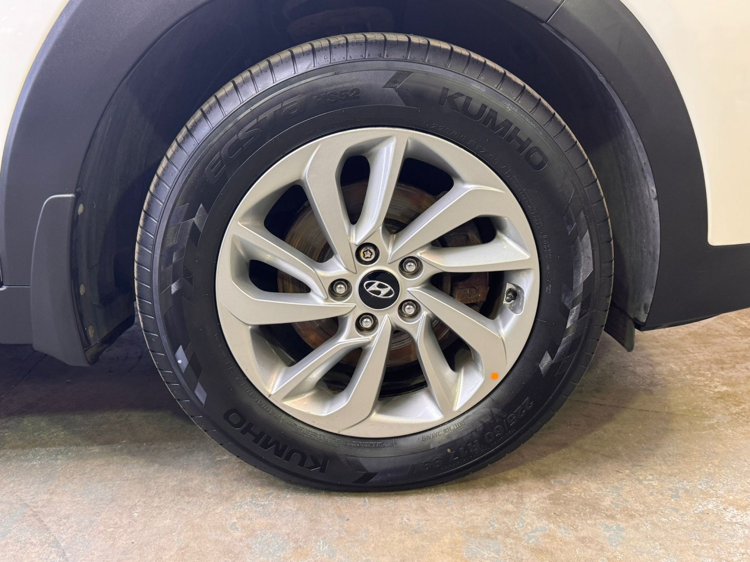 Used Hyundai TUCSON 2017 for sale - 77997248: Photo 61