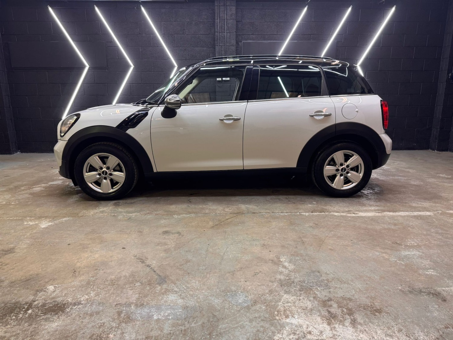 Used MINI Countryman 2014 for sale - 78105963: Photo 8