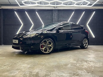 Used Ford Focus 2014 for sale - 76951080: Photo