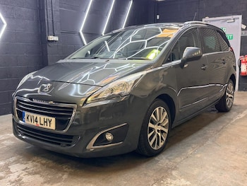 Used Peugeot 5008 2014 for sale - 79033196: Photo