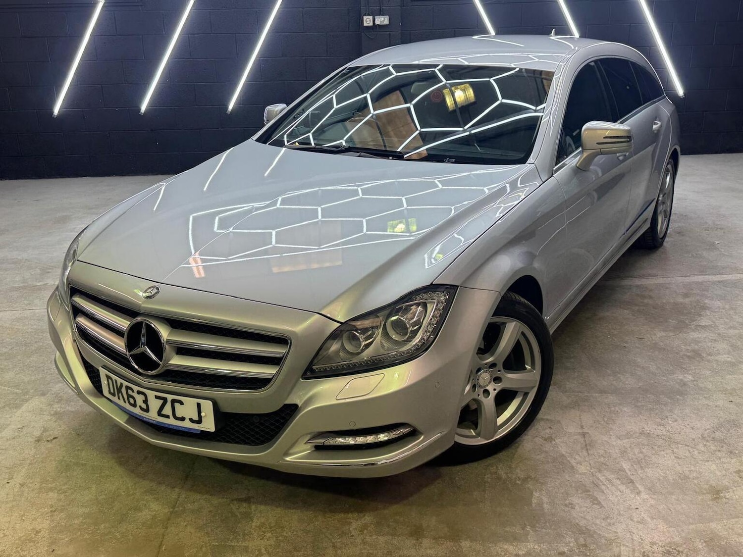 Used Mercedes-Benz CLS 2013 for sale - 76793394: Photo 11