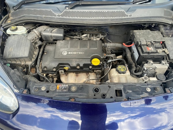 Used Vauxhall ADAM 2013 for sale - 76212202: Photo 13