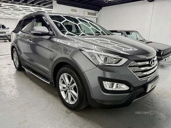 Used Hyundai Santa Fe 2015 for sale - 79117281: Photo