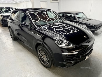 Used Porsche Cayenne 2018 for sale - 79472548: Photo