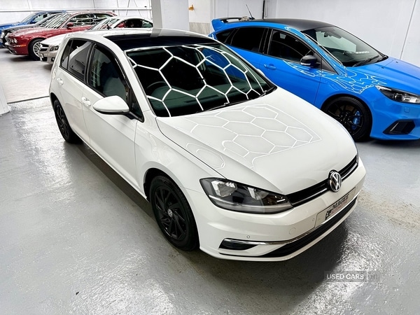 Used Volkswagen Golf 2019 for sale - 77525432: Photo 2