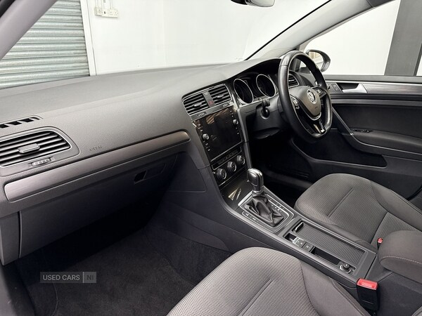 Used Volkswagen Golf 2019 for sale - 77525432: Photo 22