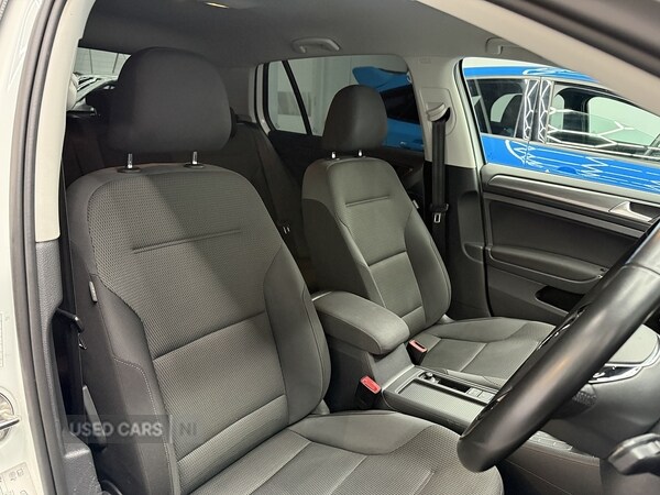 Used Volkswagen Golf 2019 for sale - 77525432: Photo 24