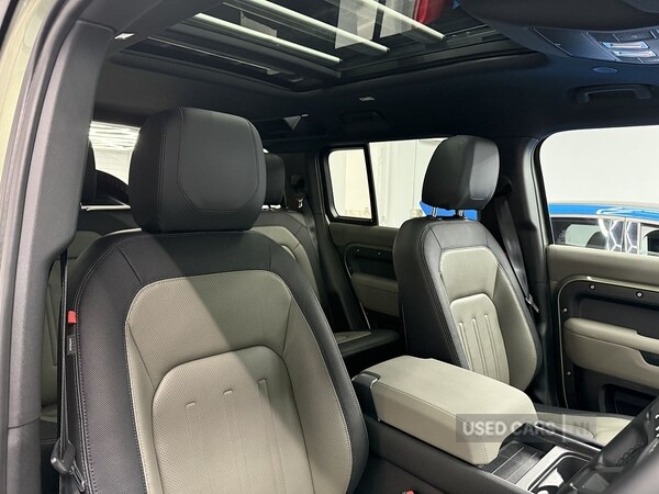 Used Land Rover Defender 2022 for sale - 77626763: Photo 25