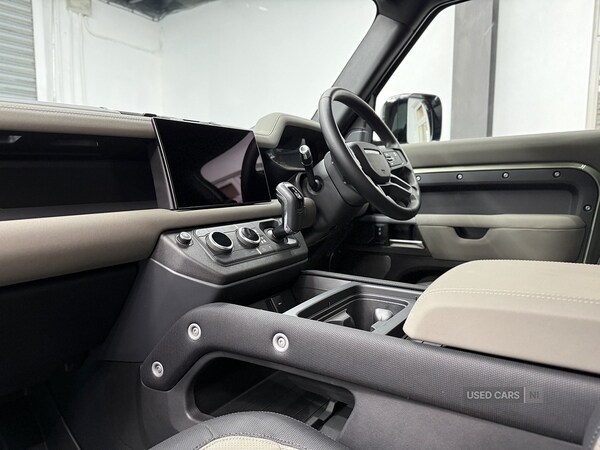 Used Land Rover Defender 2022 for sale - 77626763: Photo 29