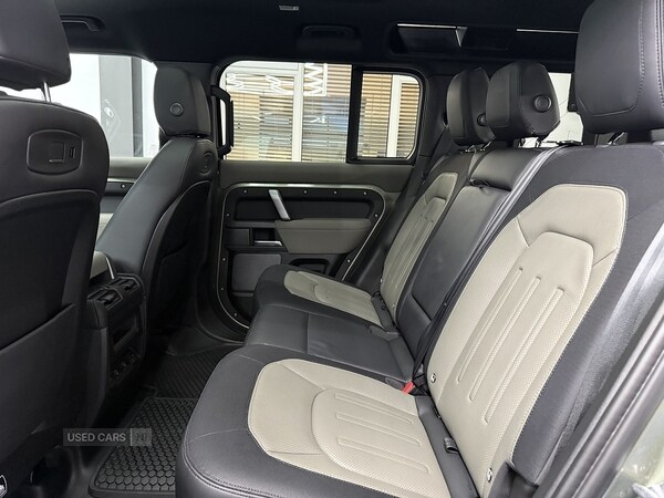 Used Land Rover Defender 2022 for sale - 77626763: Photo 33
