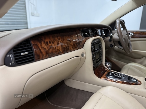 Used Jaguar XJ 2006 for sale - 77157121: Photo 24