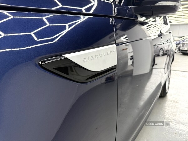 Used Land Rover Discovery 2018 for sale - 76672172: Photo 11