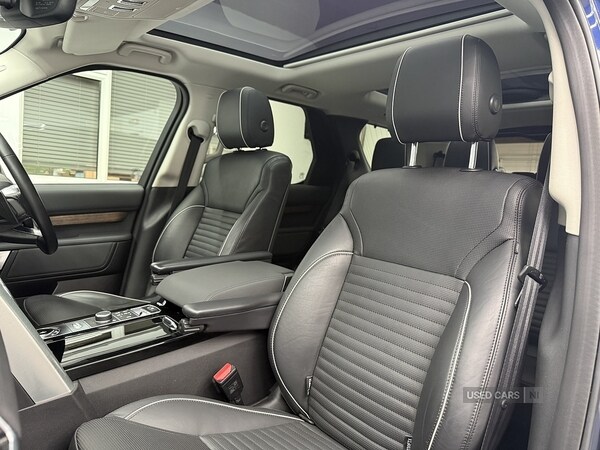 Used Land Rover Discovery 2018 for sale - 76672172: Photo 32