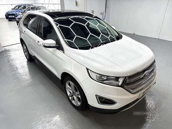 Used Ford Edge 2017 for sale - 76371876: Photo 2