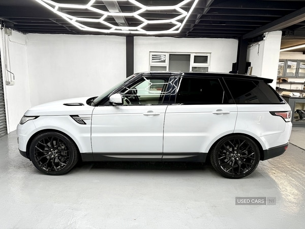 Used Land Rover Range Rover Sport 2017 for sale - 76473957: Photo 9