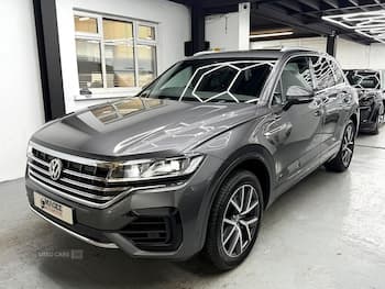 Used Volkswagen Touareg 2018 for sale - 79677901: Photo