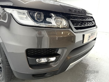 Used Land Rover Range Rover Sport 2017 for sale - 76359283: Photo