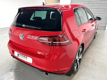 Used Volkswagen Golf 2016 for sale - 78923539: Photo