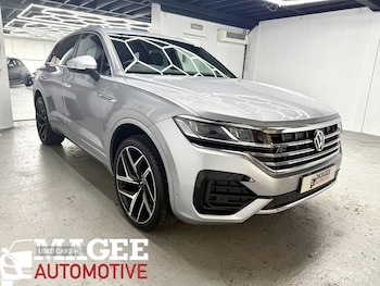 2018 - 3.0 V6 TDI 4Motion 231 R-Line 5dr Tip Auto