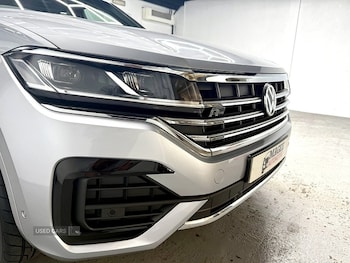 Used Volkswagen Touareg 2018 for sale - 75708858: Photo