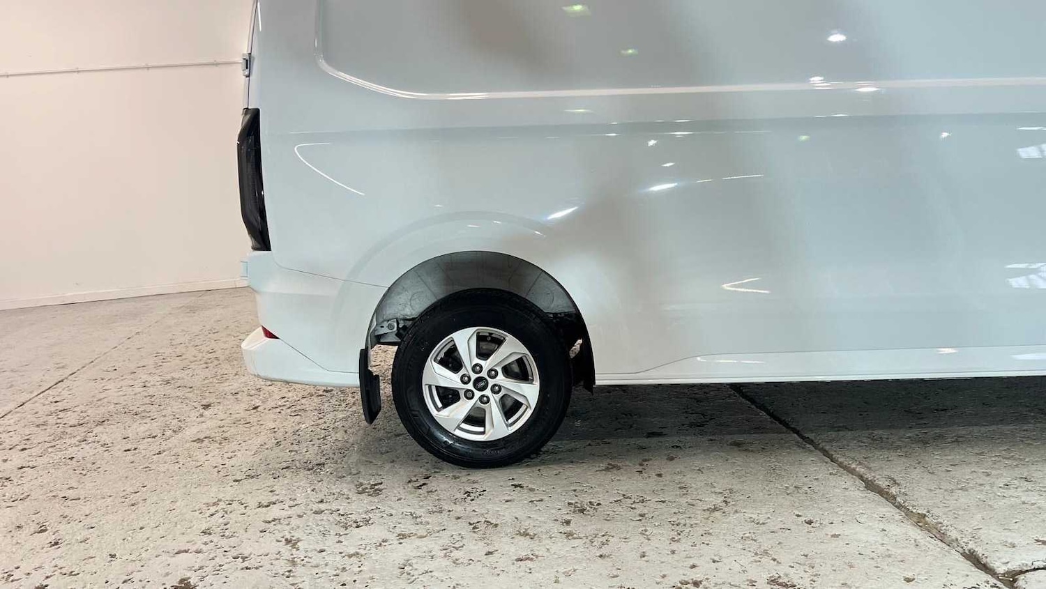 Used Ford Transit Custom 2024 for sale - 77787217: Photo 17