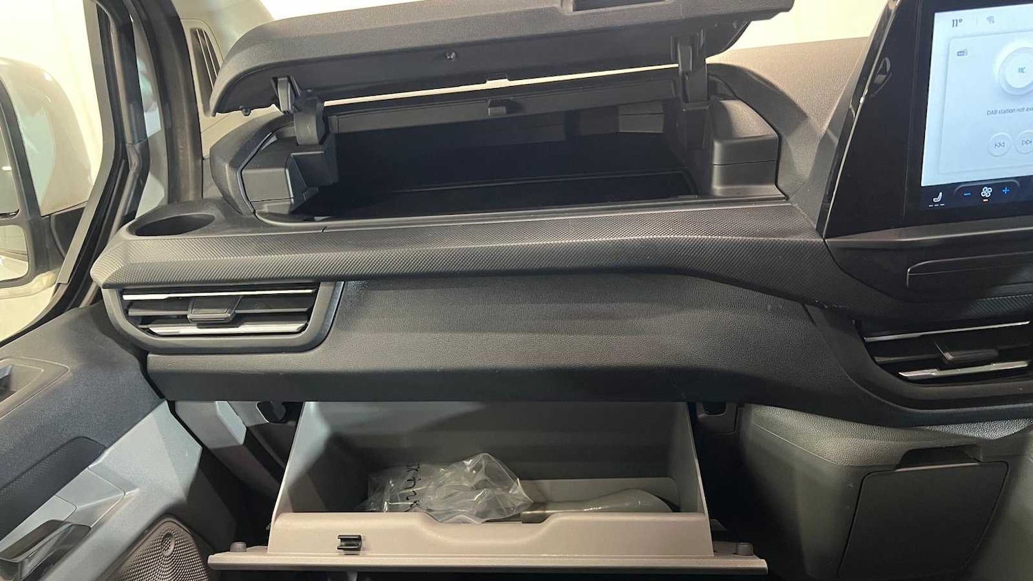 Used Ford Transit Custom 2024 for sale - 77787217: Photo 31