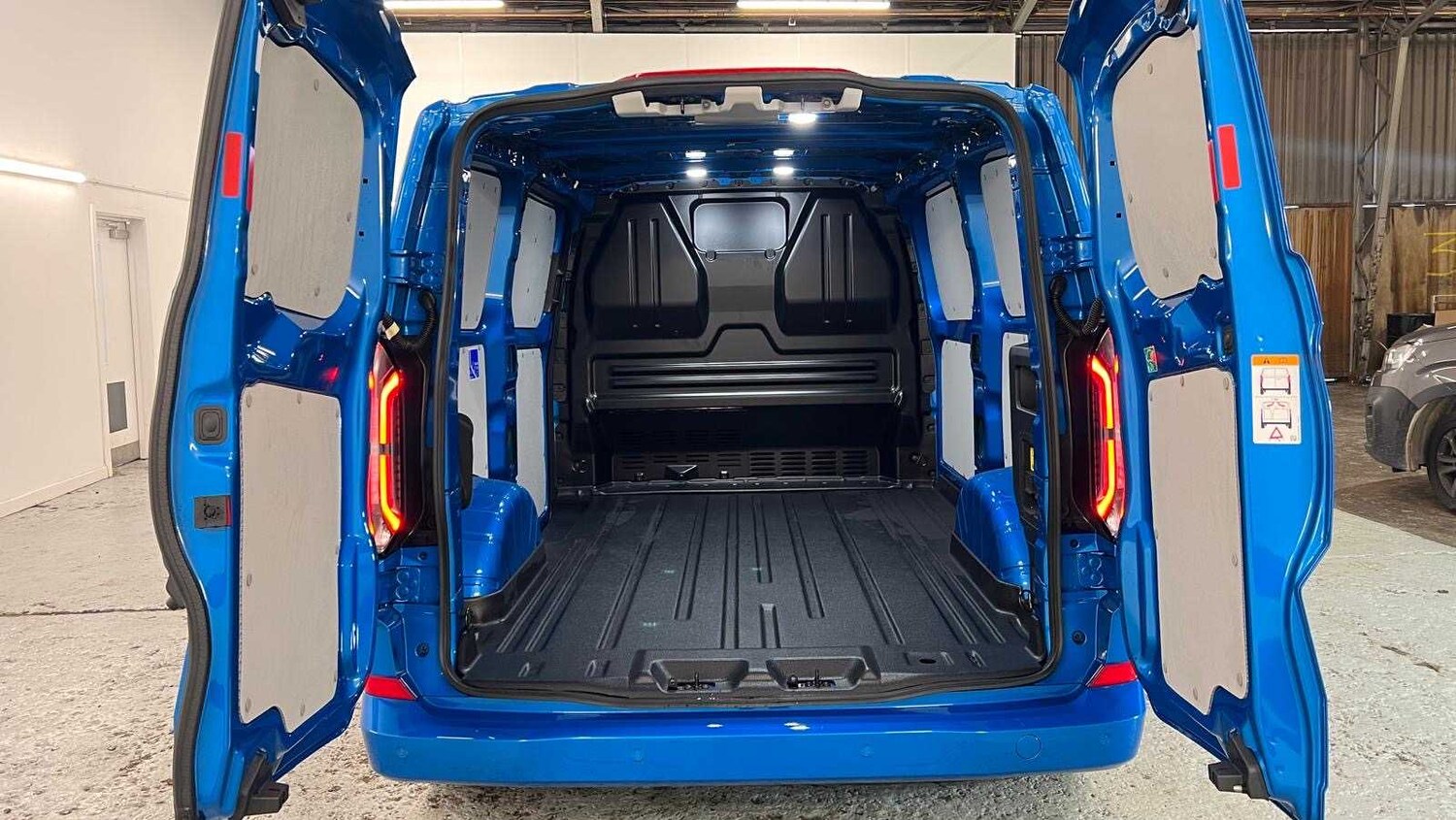 Used Ford E-Transit for sale - 76718236: Photo 14