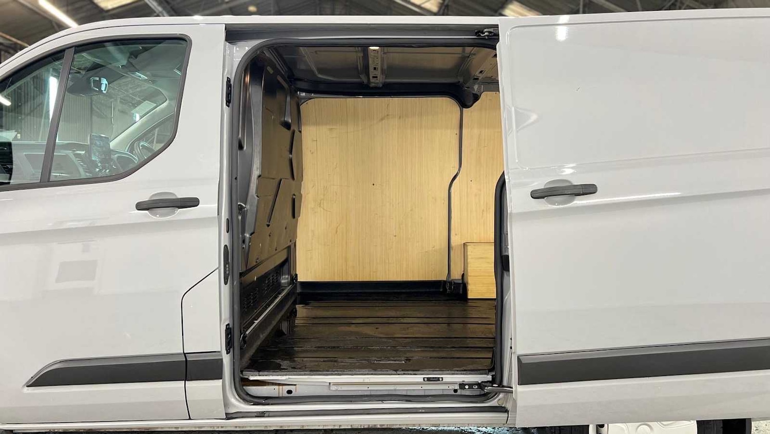 Used Ford Transit Custom 2023 for sale - 77577331: Photo 12