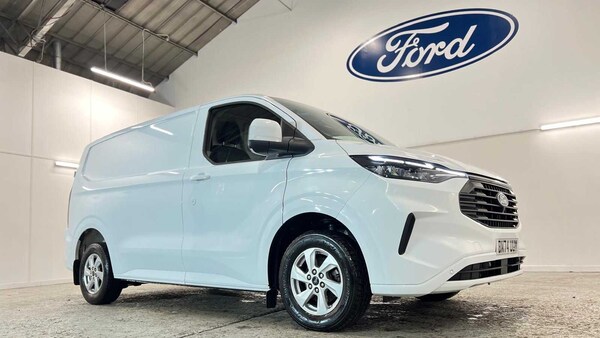Used Ford Transit Custom 2024 for sale - 75626085: Photo 1