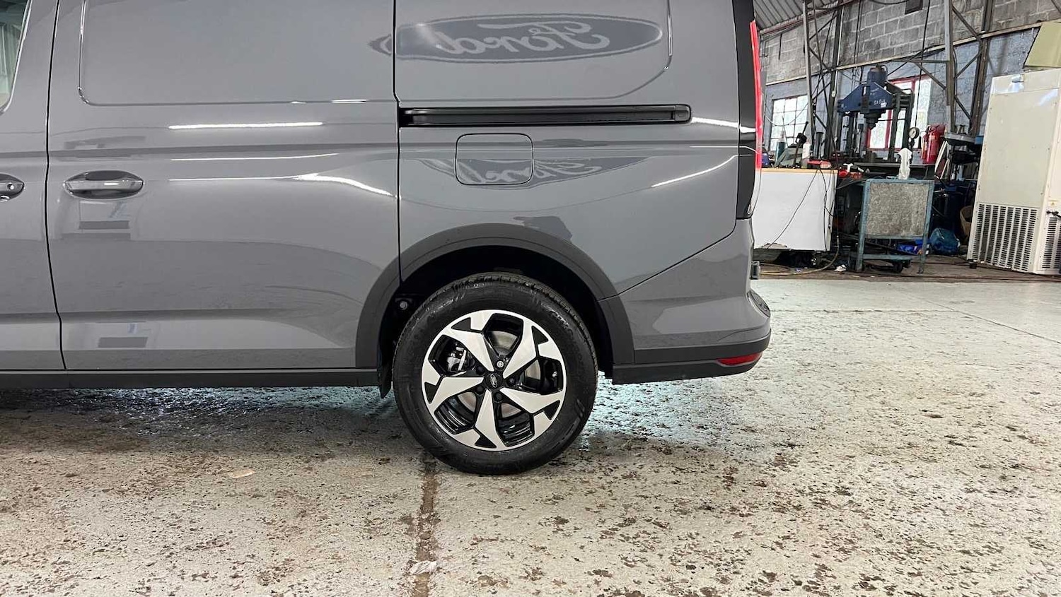 Used Ford Transit Connect 2025 for sale - 78010381: Photo 18