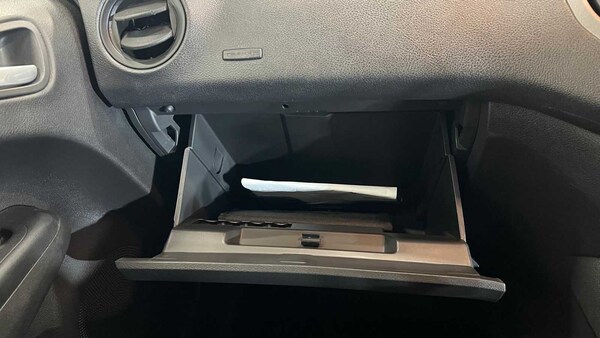 Used Ford Transit Courier 2018 for sale - 76298439: Photo 27
