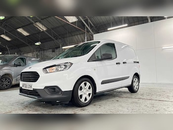 Used Ford Transit Courier 2018 for sale - 76298439: Photo 4