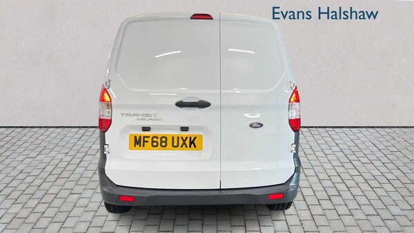 Used Ford Transit Courier 2018 for sale - 76298439: Photo 6