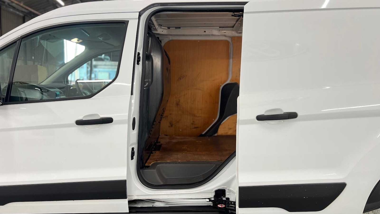 Used Ford Transit Connect 2021 for sale - 77787084: Photo 10