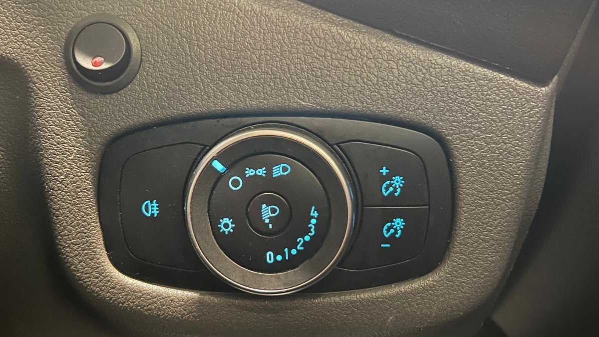 Used Ford Transit Connect 2021 for sale - 77787084: Photo 16